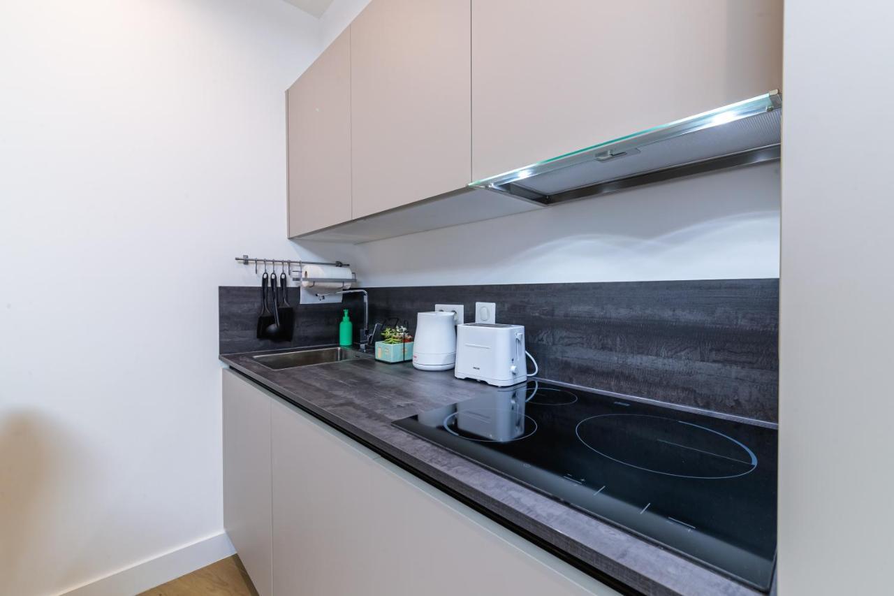 An-nam Homestay, 50m De La Plage, Centre Ville De Nice, Zone Pietonne *