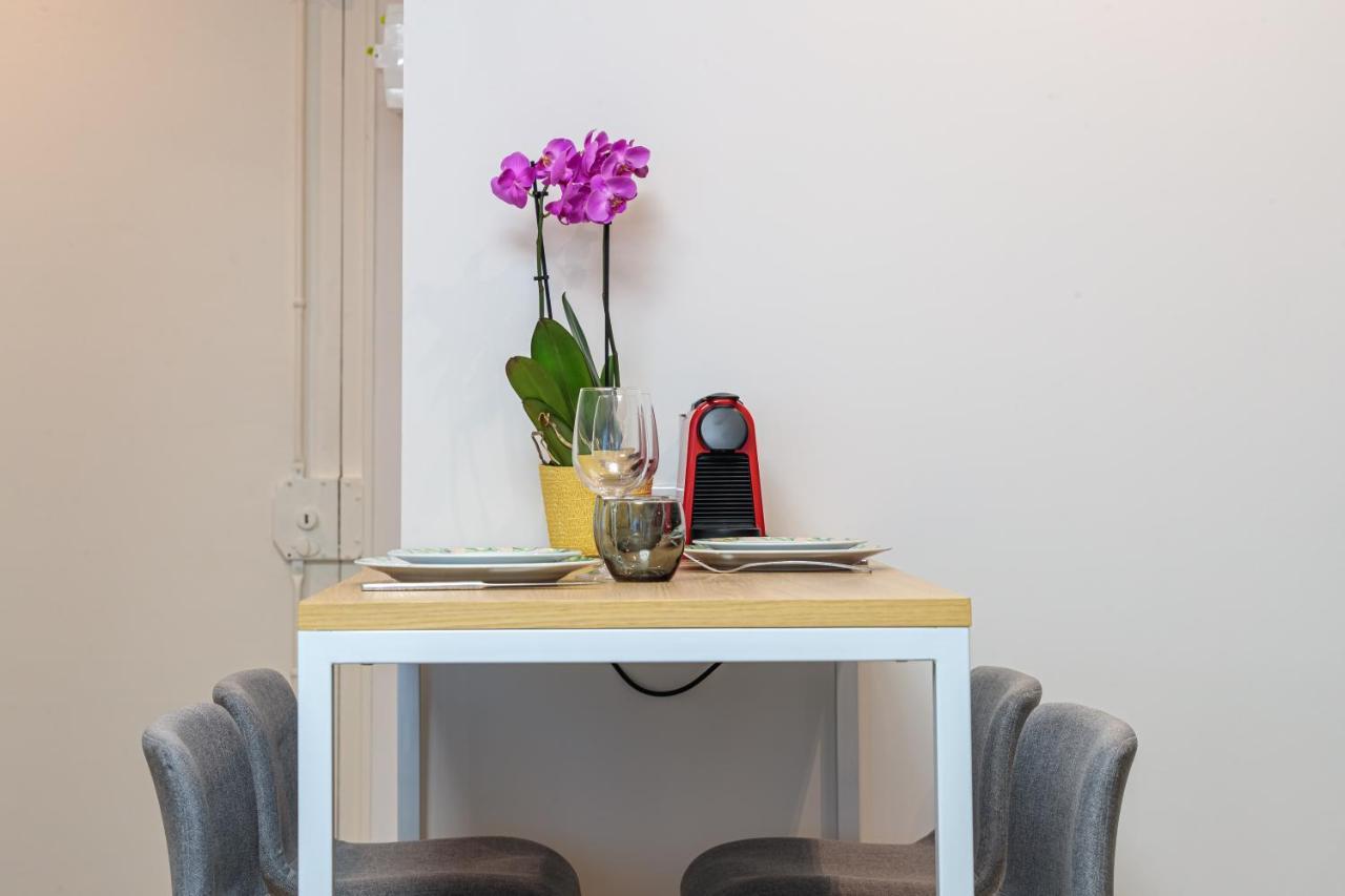 An-nam Homestay, 50m De La Plage, Centre Ville De Nice, Zone Pietonne