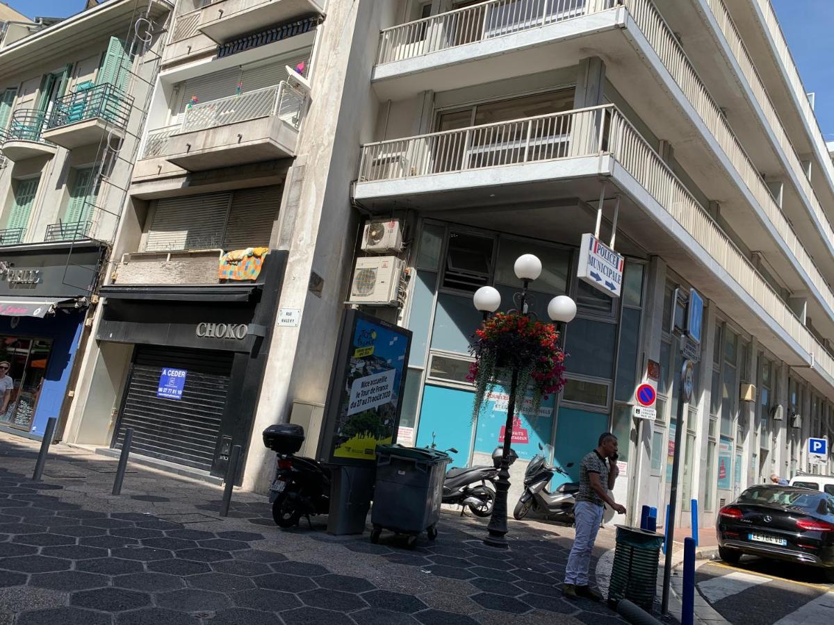 Ferienhaus An-nam Homestay, 50m De La Plage, Centre Ville De Nice, Zone Pietonne *