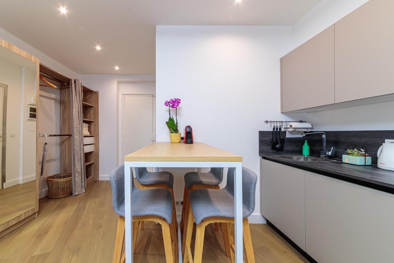 Ferienhaus An-nam Homestay, 50m De La Plage, Centre Ville De Nice, Zone Pietonne Nizza